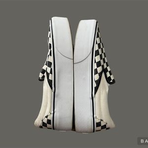 NWOT Platform Checkered Black and White Vans